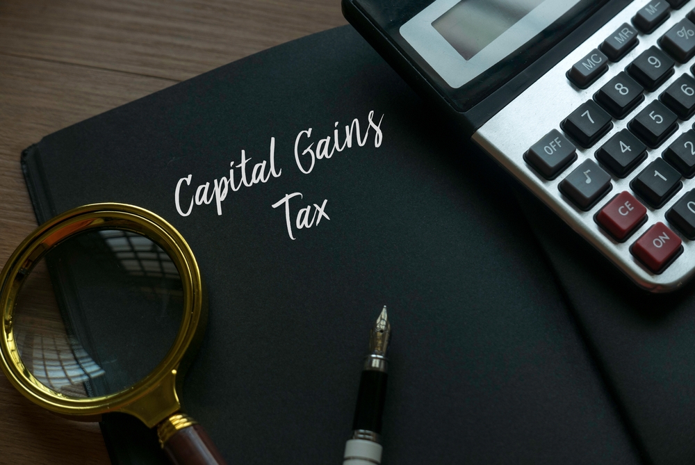 Understanding capital gains tax exclusions $250,000 vs $500,000 when selling a home during divorce